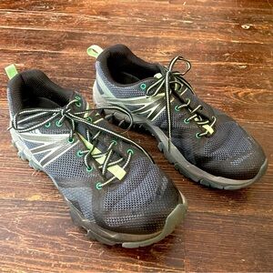 merrell black/grey hiking shoes